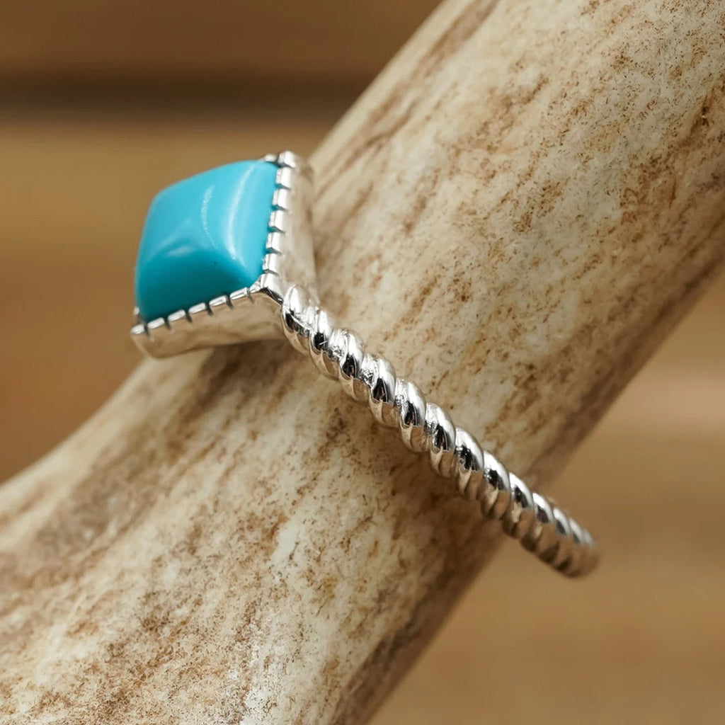 Elegant Ring for Every Occasion
