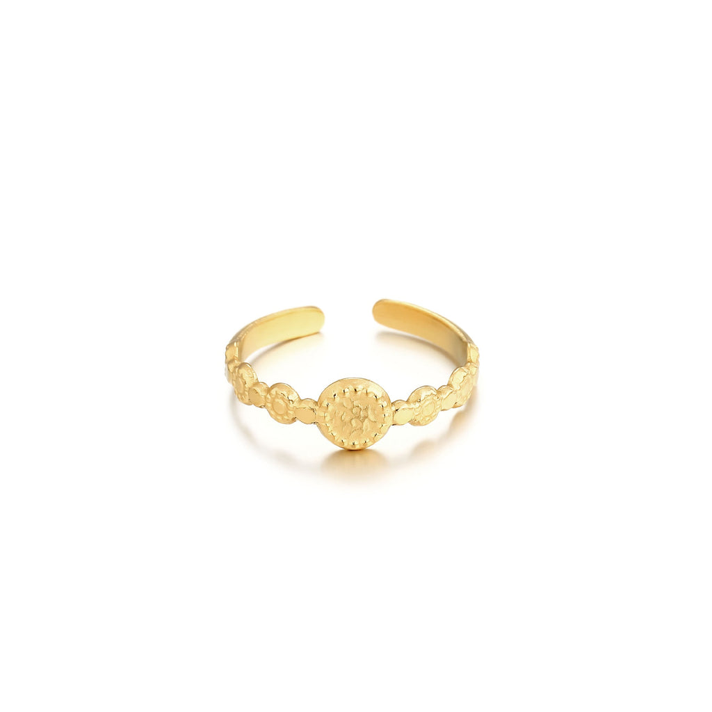 Elegant Gold Ring for Every Occasion