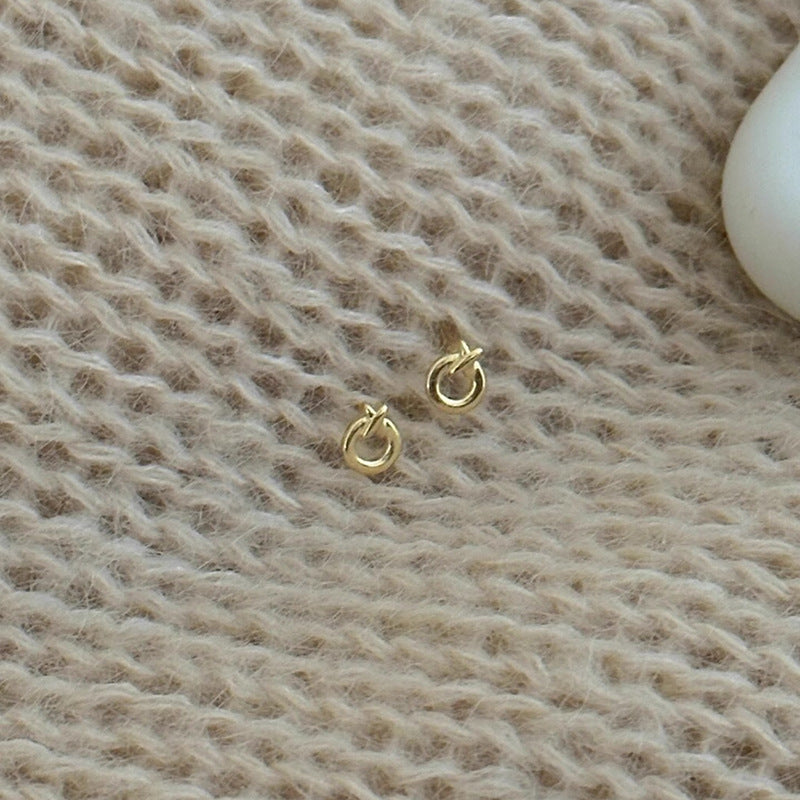 Delicate Artisan Gold Earring