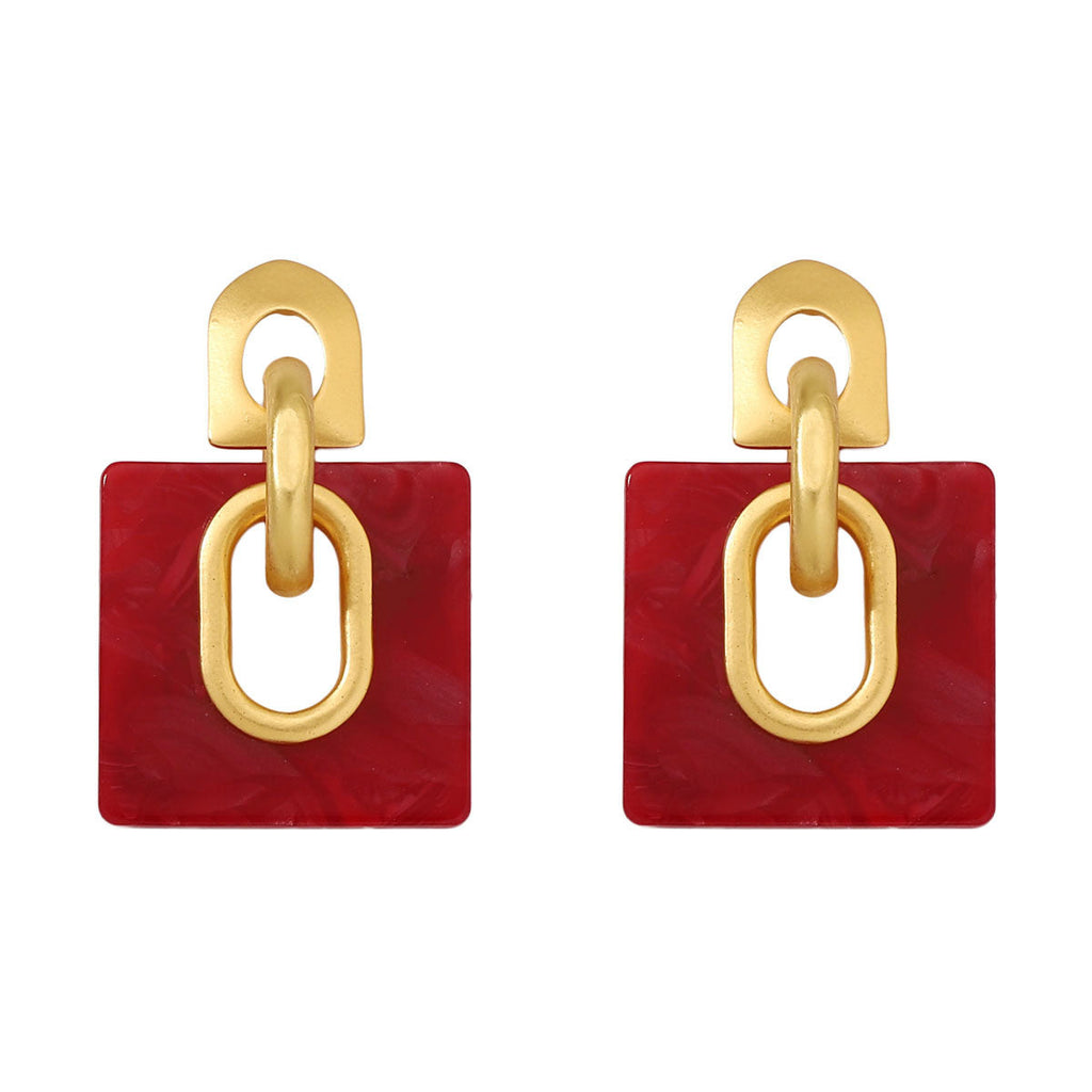 Classic Earring with Timeless Appeal