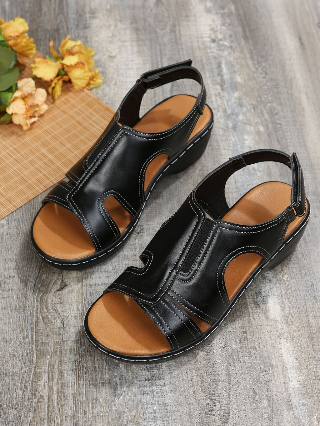 Graceful Orthopedic Sandals for Modern Look