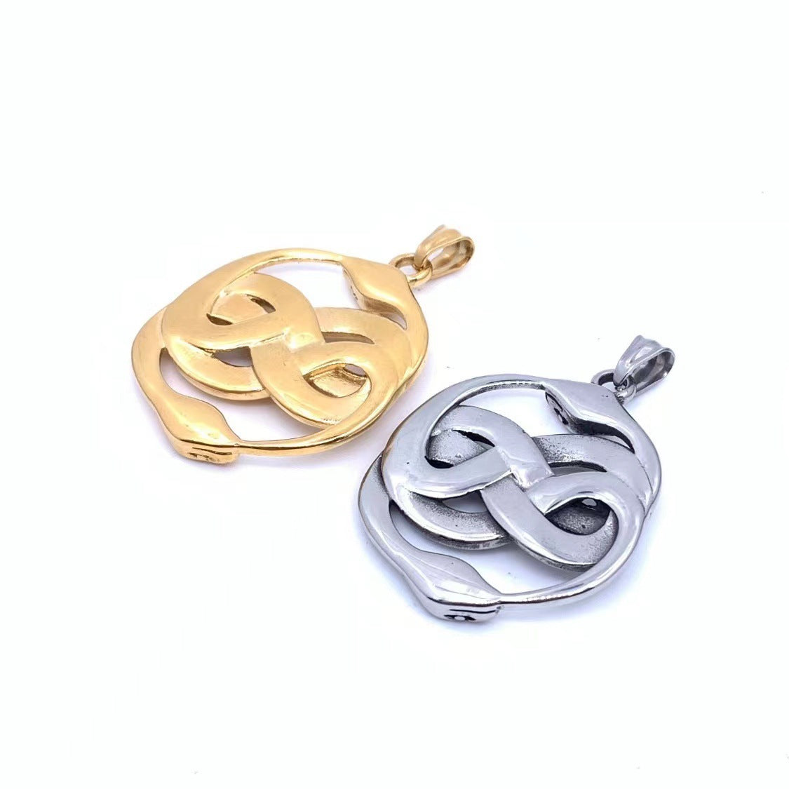 Stunning Pendant for Daily Wear