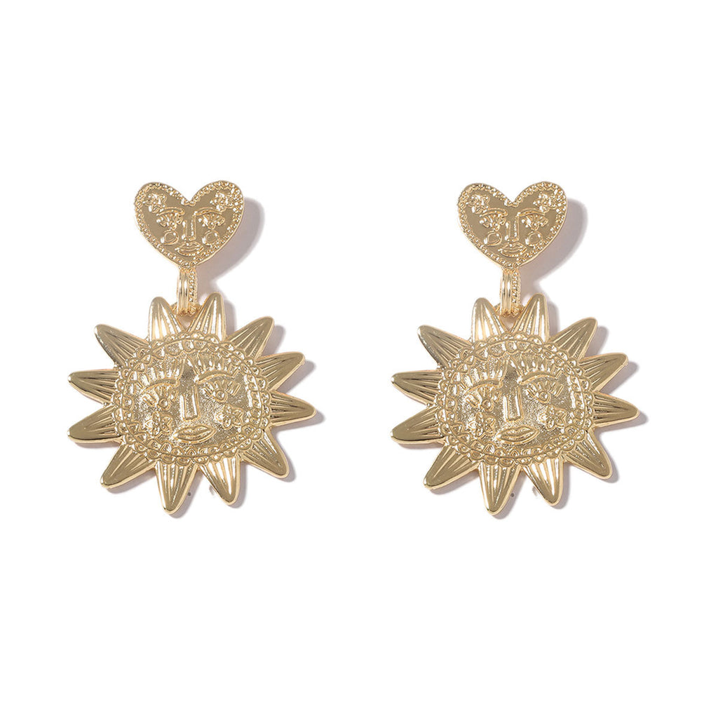 Classic Pendant with Timeless Appeal