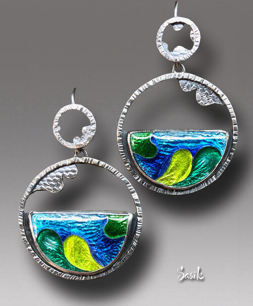 Vintage Handmade Earring