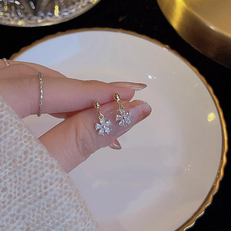 Classic Earring with Timeless Appeal