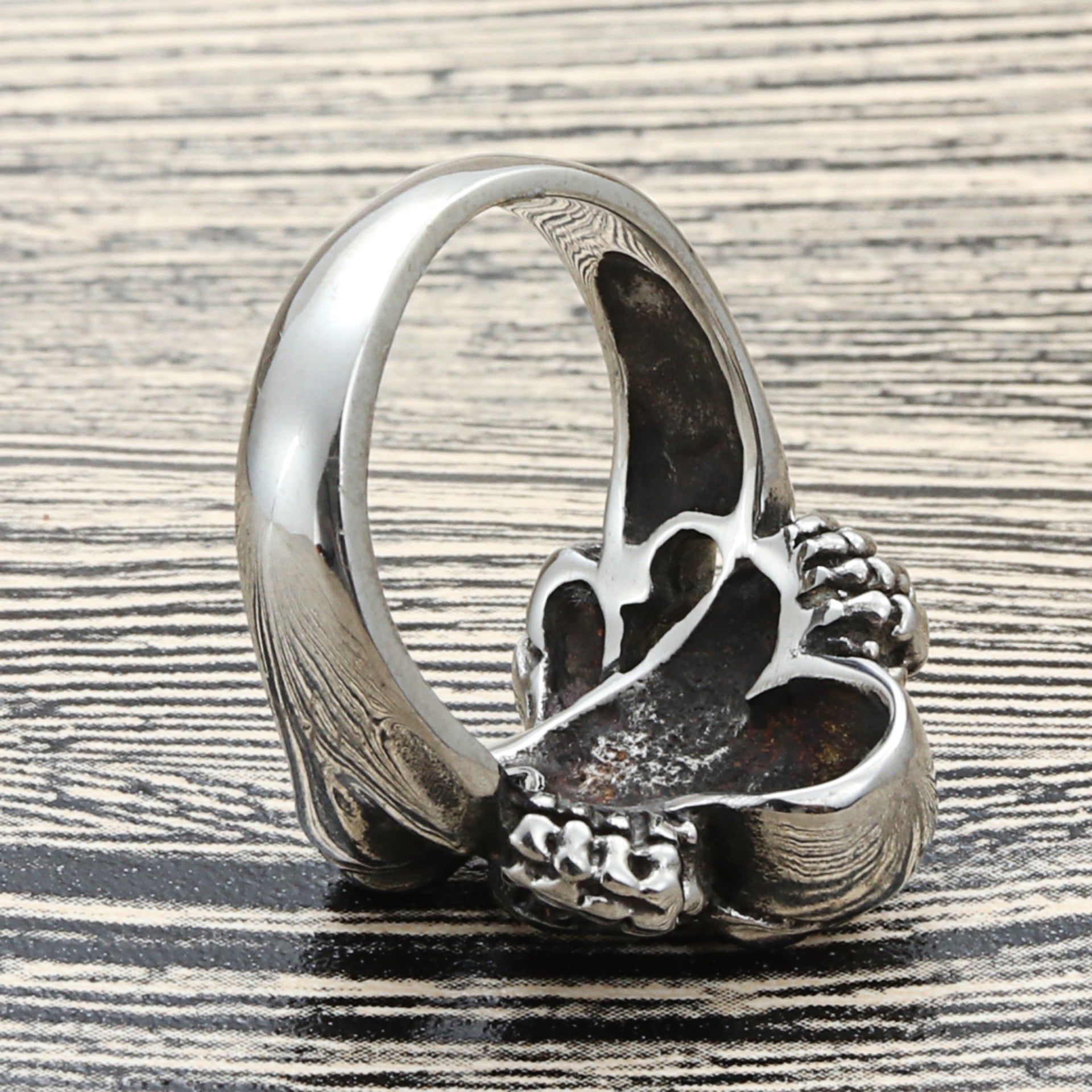 Beautiful Ring with Unique Style