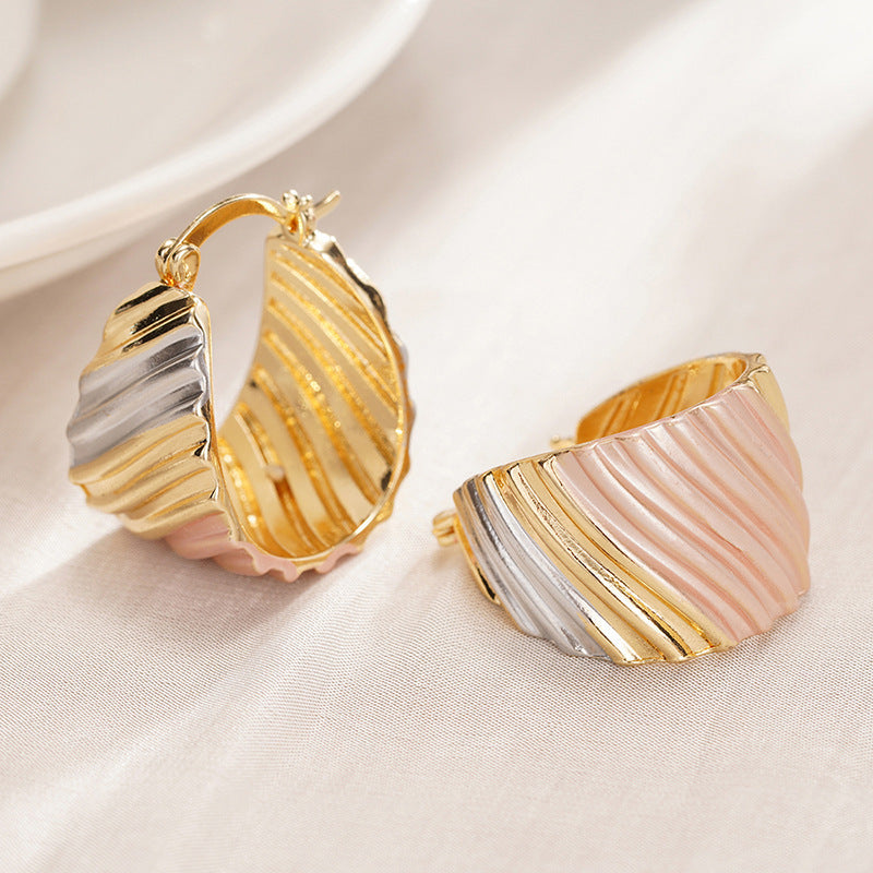 Stunning Earring for Daily Wear