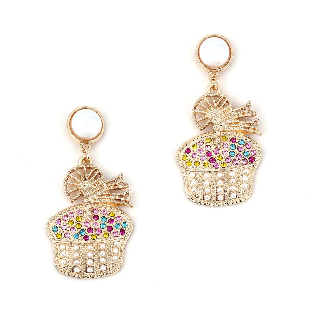 Classic Pearl Earring with Timeless Appeal