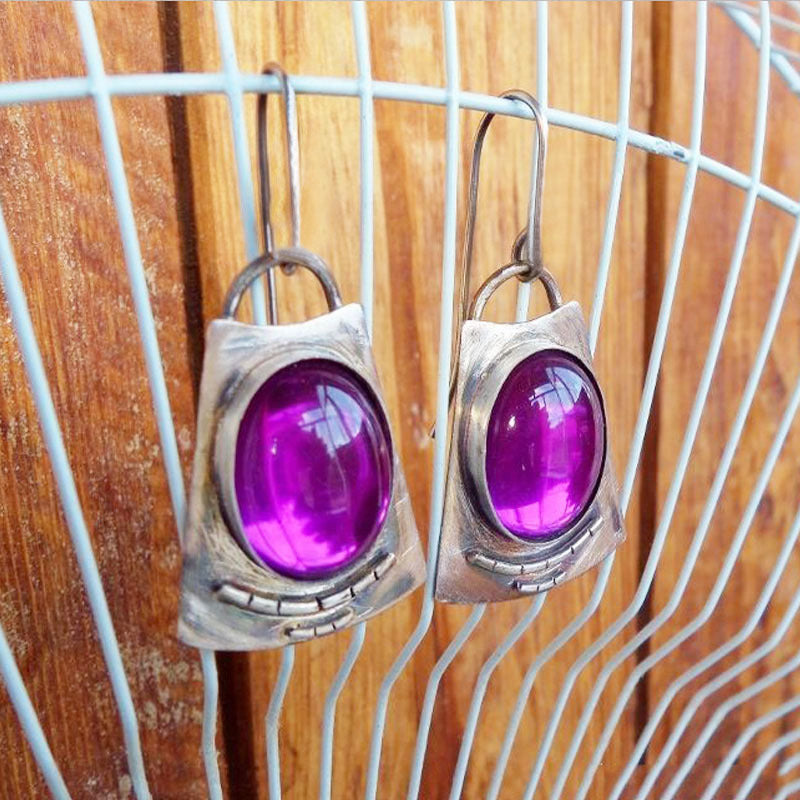 Romantic Silver Earring for Special Moments