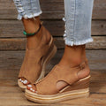 Chic Orthopedic Sandals with Unique Design