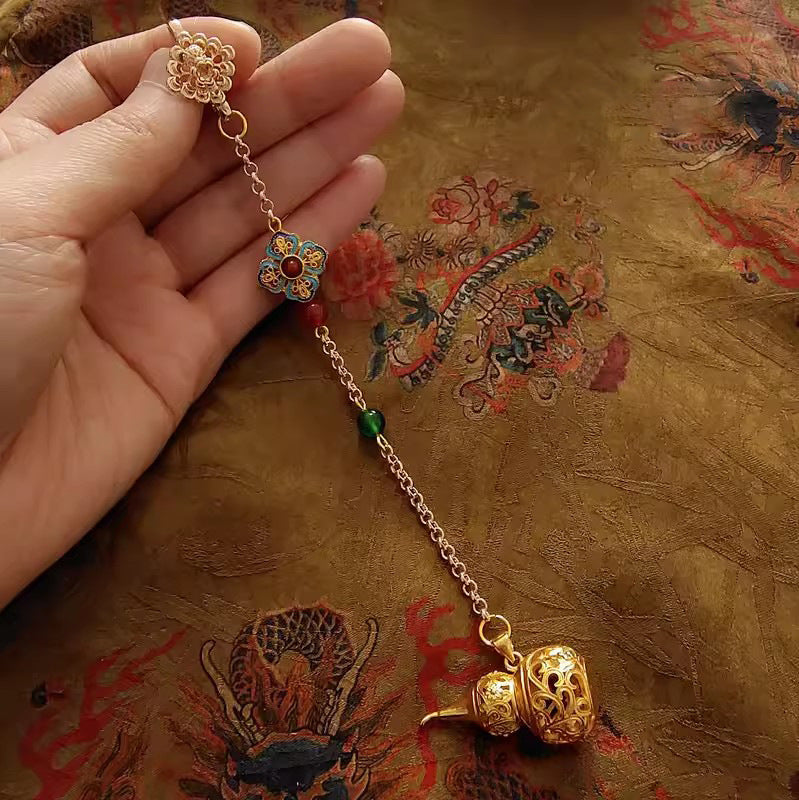Romantic Pendant for Special Moments