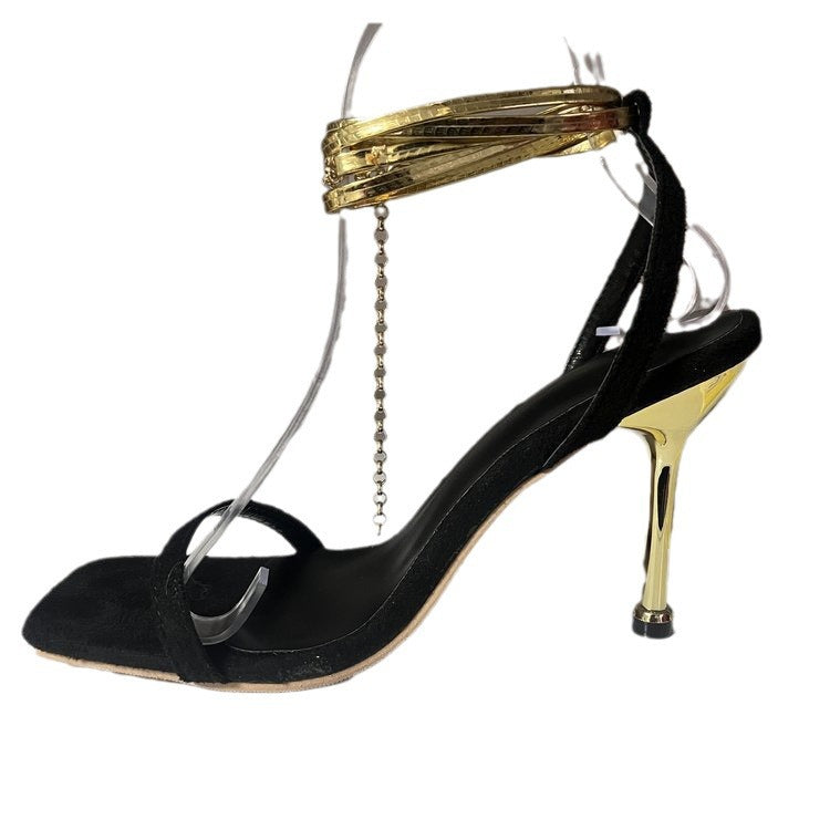 Chic Orthopedic Sandals with Unique Design