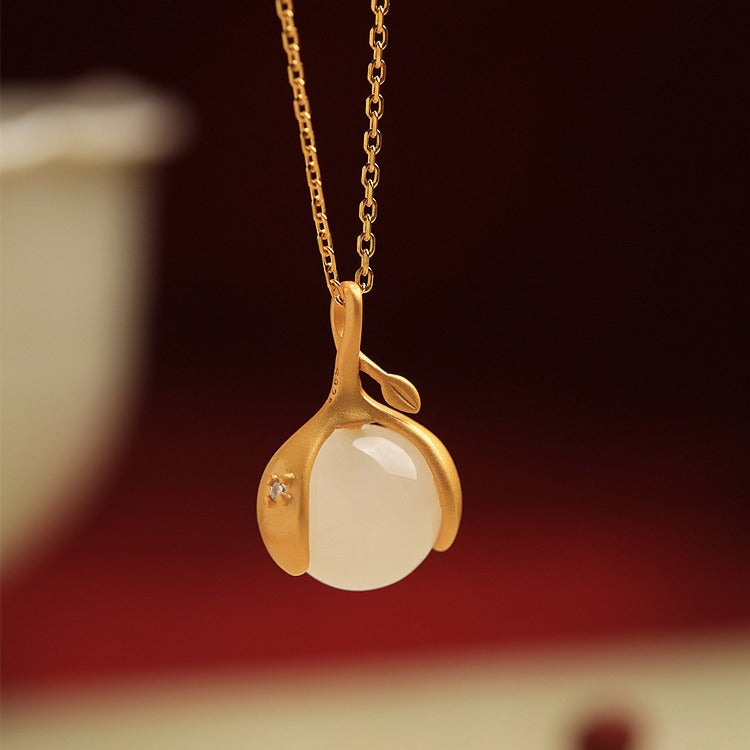 Elegant Gold Necklace for Every Occasion
