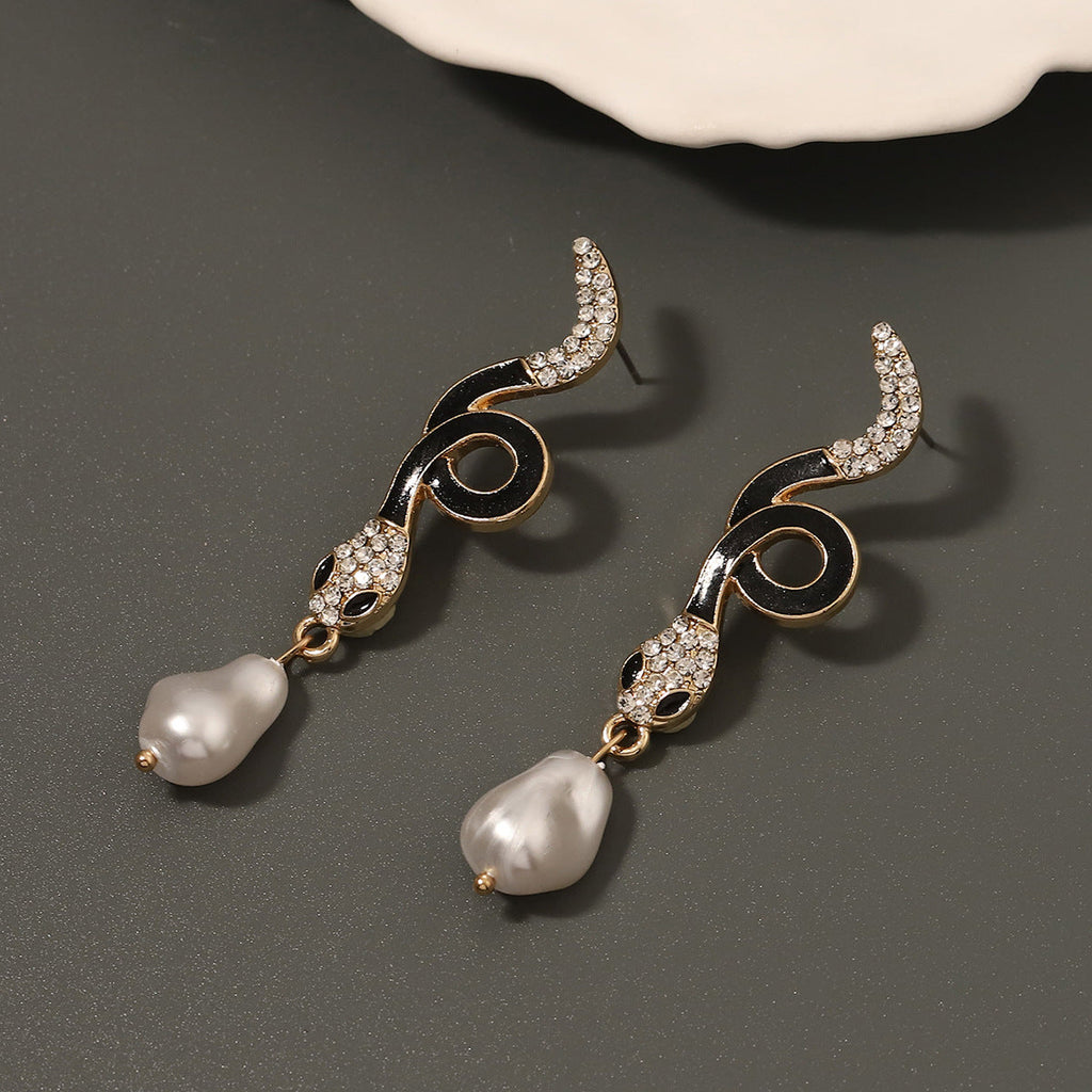 Elegant Pearl Earring for Every Occasion