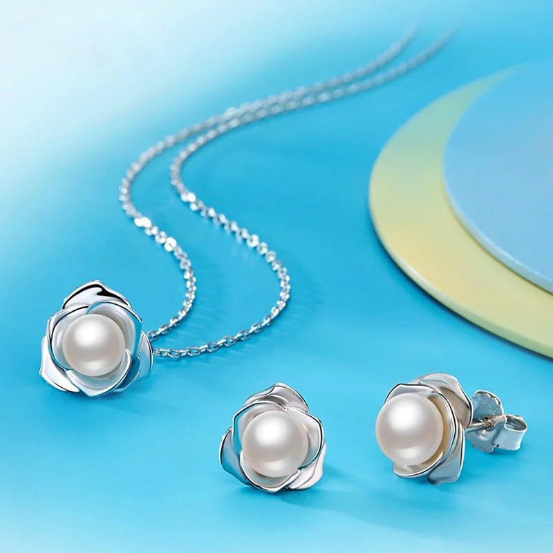 Stunning Pearl Set for Daily Wear