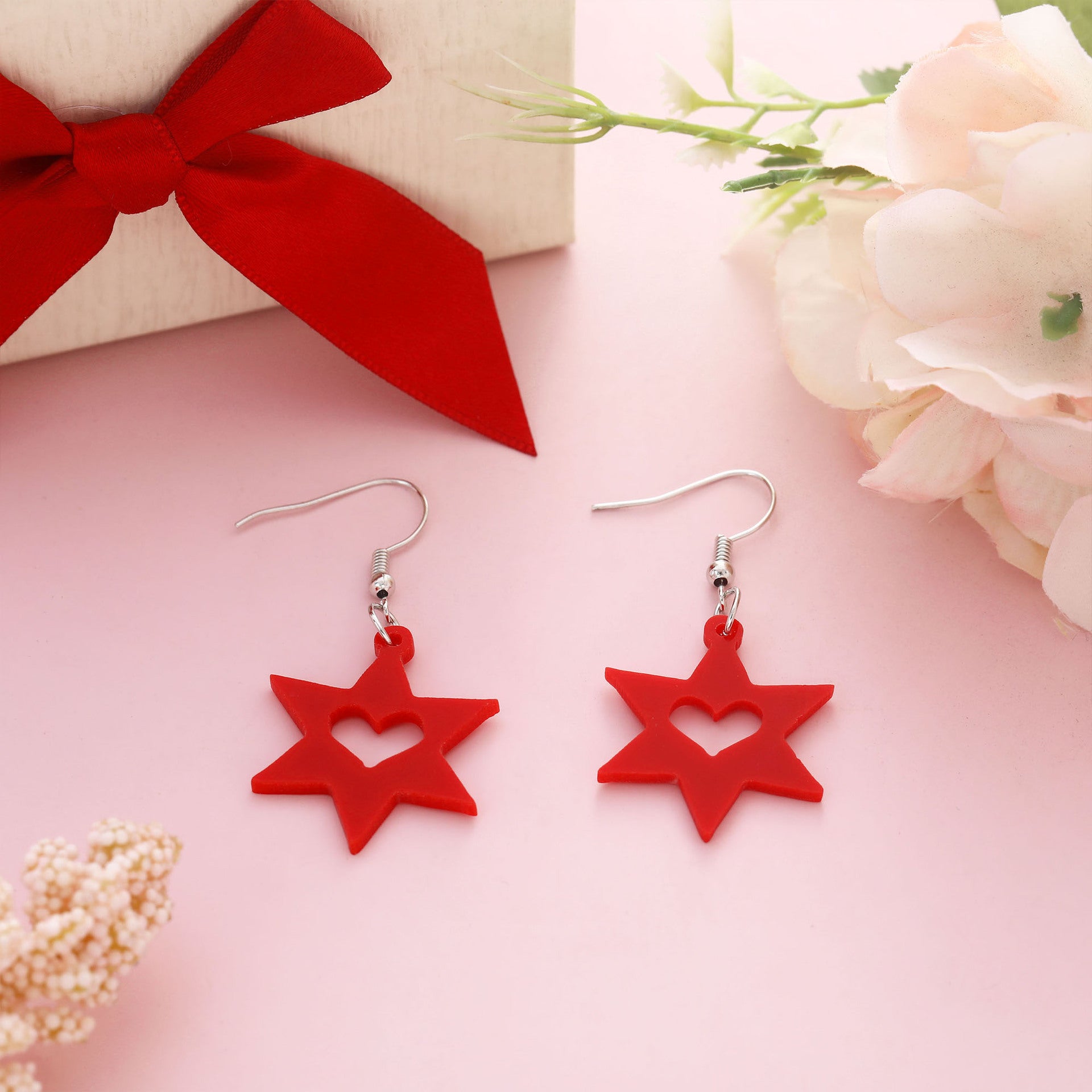 Charming Earring for Any Occasion