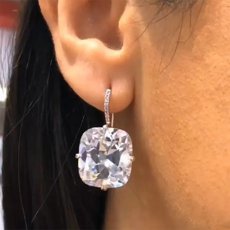 Vintage Handmade Earring