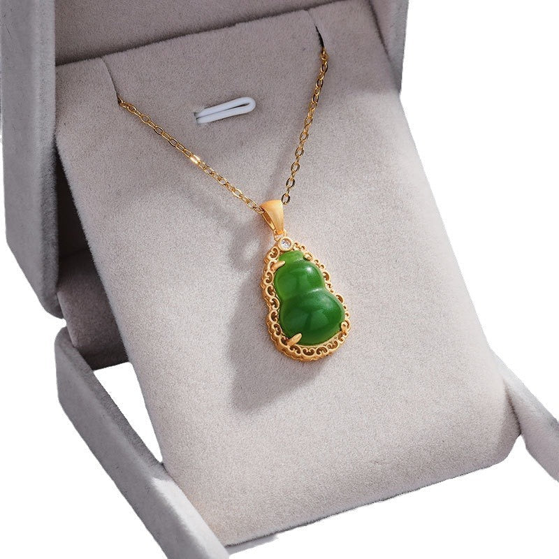 Classic Necklace with Timeless Appeal