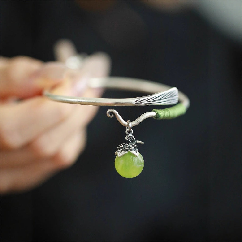 Romantic Silver Bracelet for Special Moments