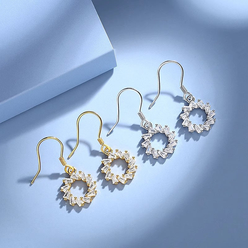 Stunning Earring for Daily Wear