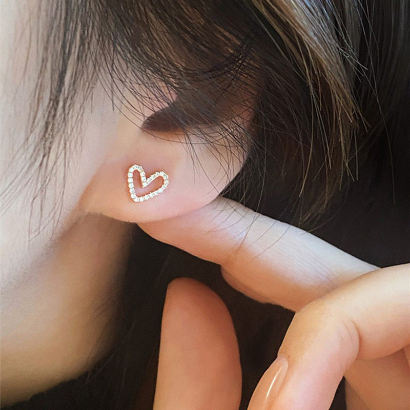 Stunning Earring for Daily Wear
