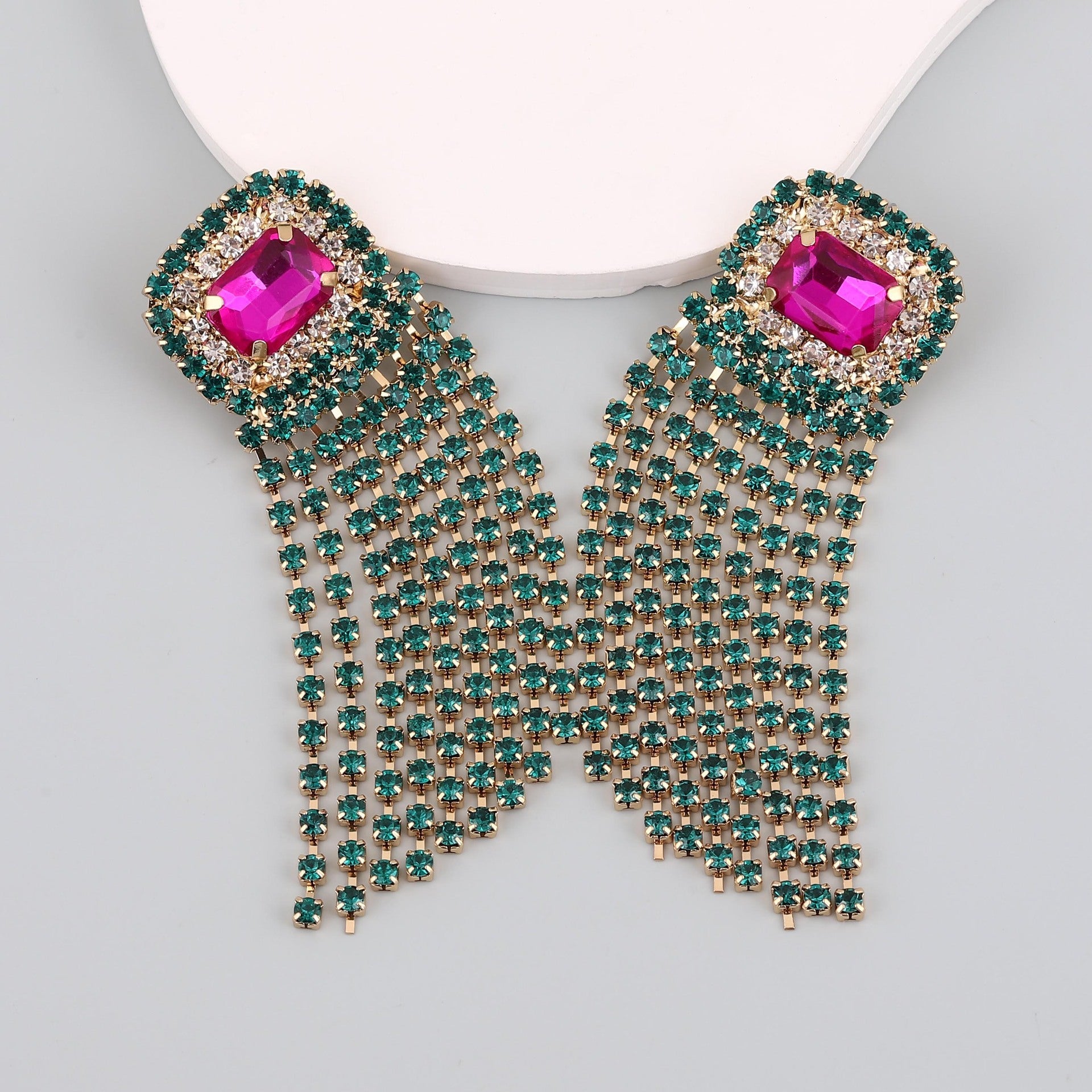 Elegant Earring for Every Occasion