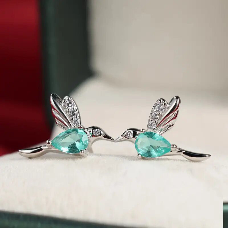 Charming Piece for Any Occasion
