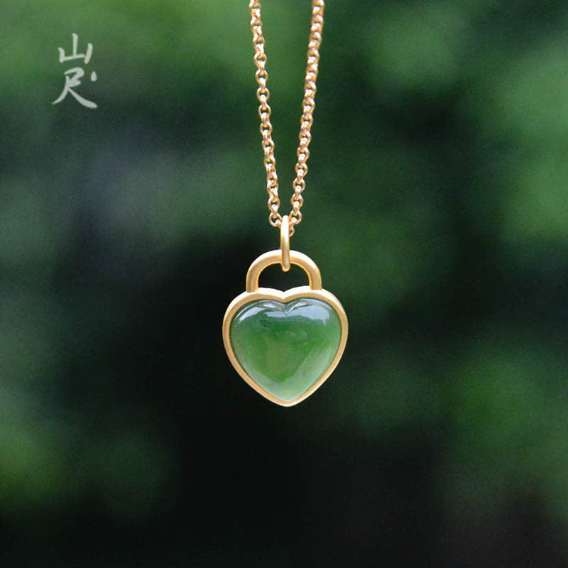Romantic Gold Necklace for Special Moments