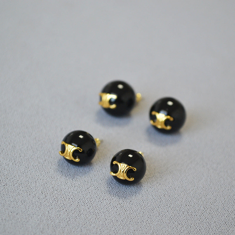 Elegant Silver Earring for Every Occasion