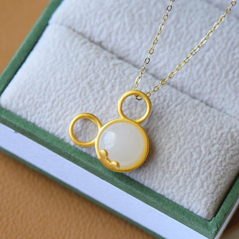 Stunning Gold Necklace for Daily Wear