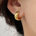 Beautiful Gold Earring with Unique Style