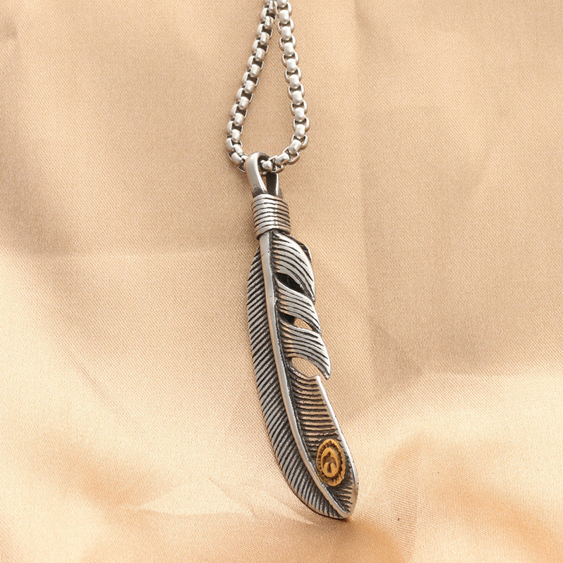 Classic Pendant with Timeless Appeal
