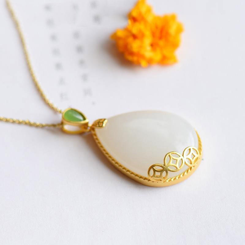 Stunning Gold Necklace for Daily Wear