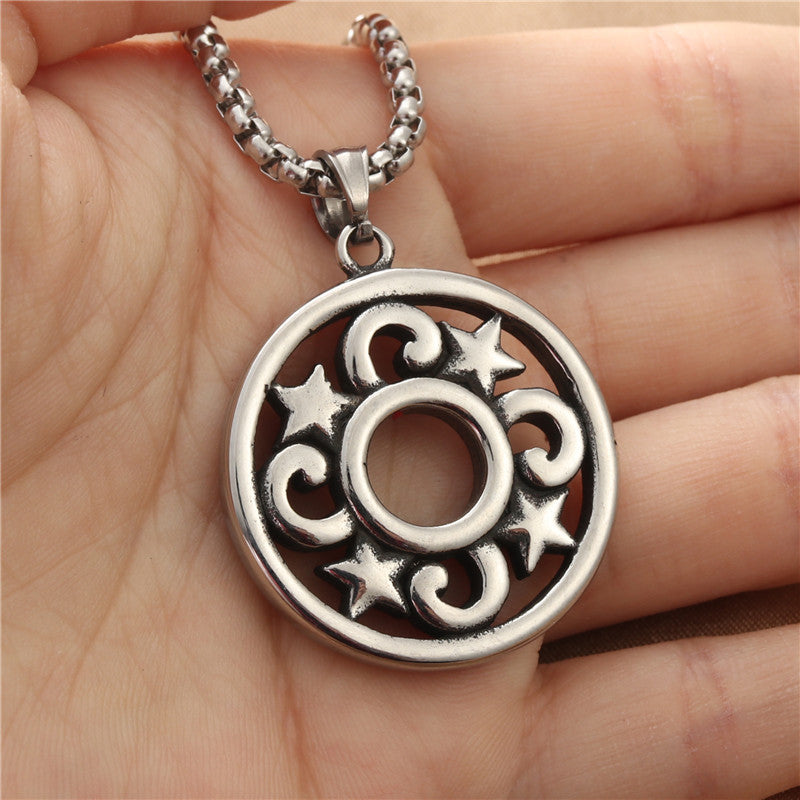 Elegant Pendant for Every Occasion