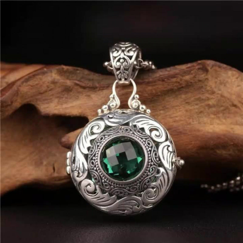 Classic Necklace with Timeless Appeal