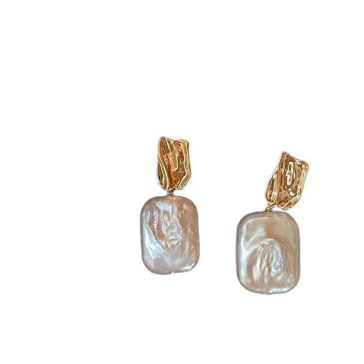 Elegant Pearl Earring for Every Occasion