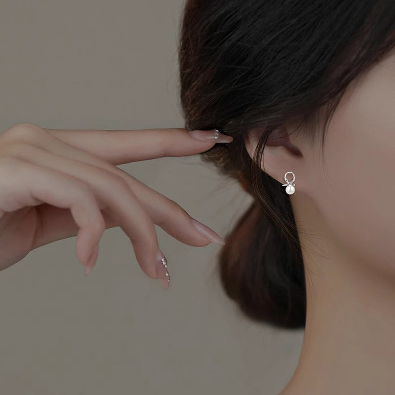 Stunning Pearl Earring for Daily Wear