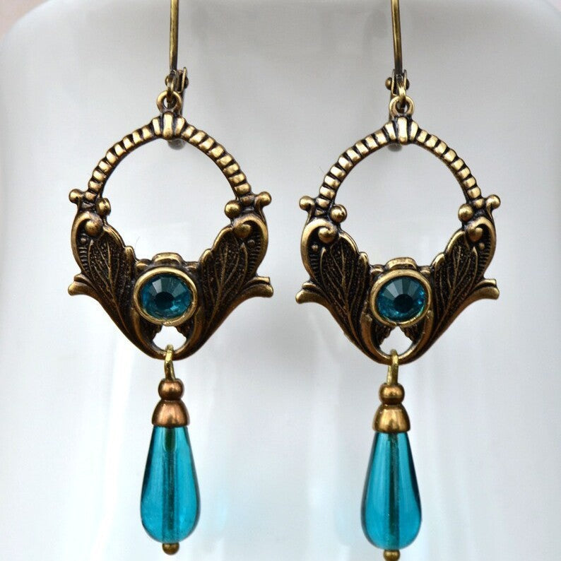Classic Earring with Timeless Appeal