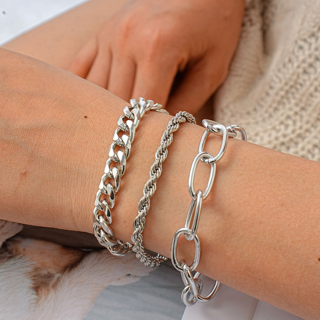 Stunning Set for Daily Wear