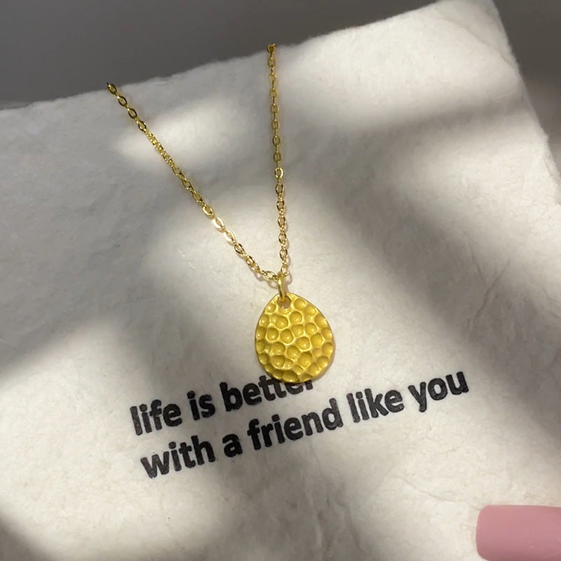 Charming Piece for Any Occasion