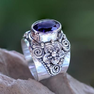 Romantic Silver Ring for Special Moments