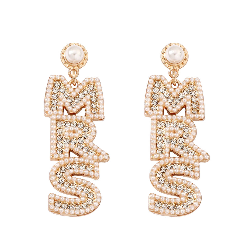 Romantic Earring for Special Moments
