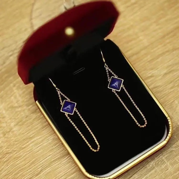 Delicate Artisan Gold Earring