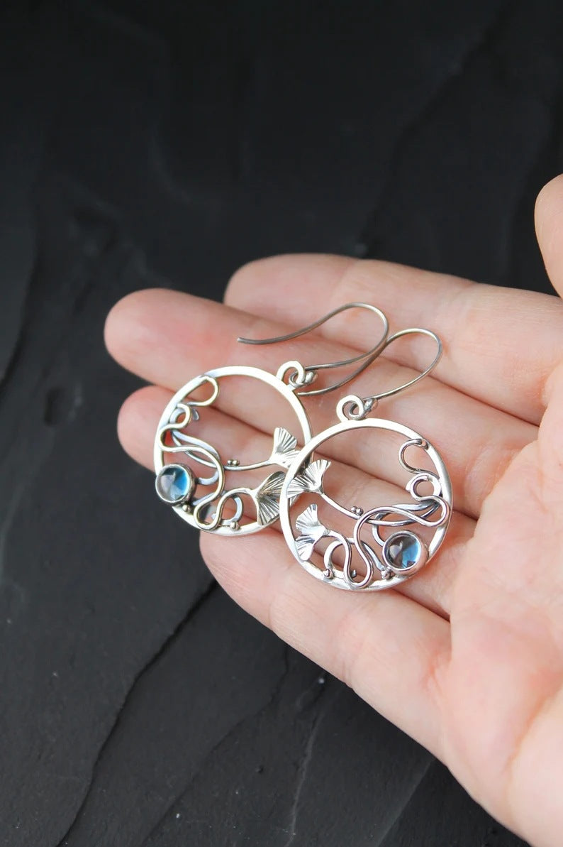 Charming Earring for Any Occasion