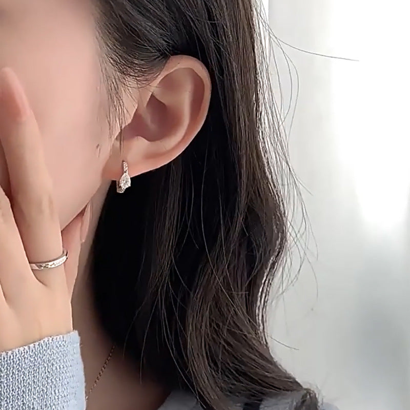 Romantic Earring for Special Moments