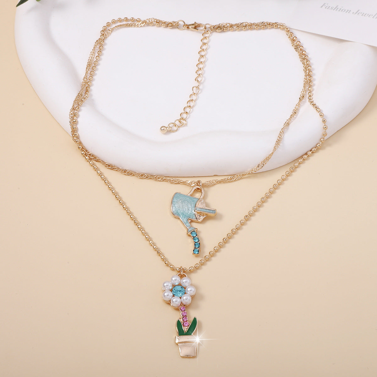 Vintage Handmade Pearl Necklace