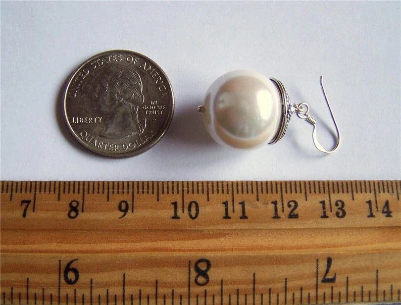 Stunning Pearl Earring for Daily Wear