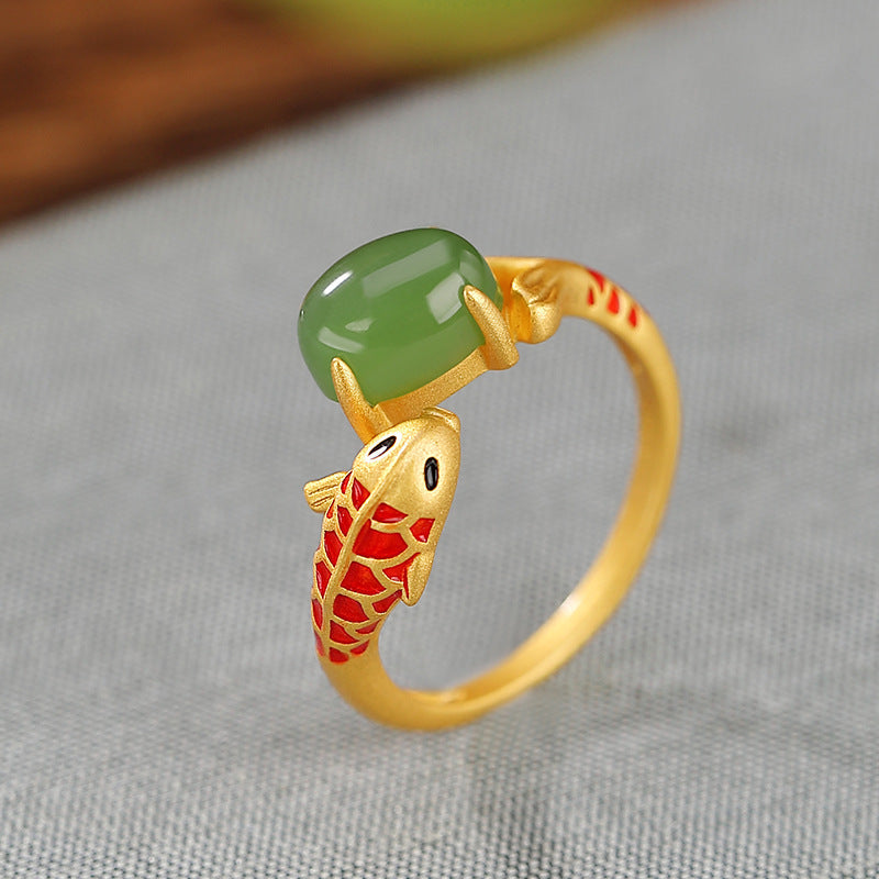 Beautiful Gold Set with Unique Style