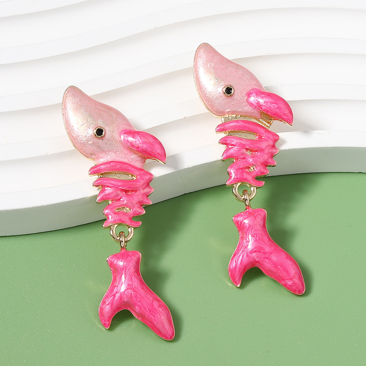 Charming Earring for Any Occasion