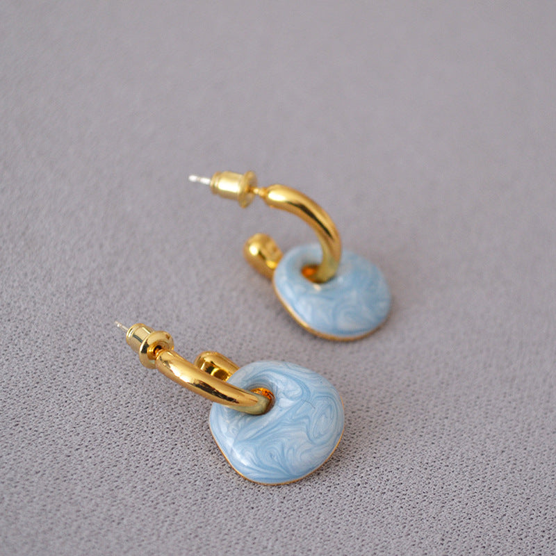 Stunning Gold Earring for Daily Wear